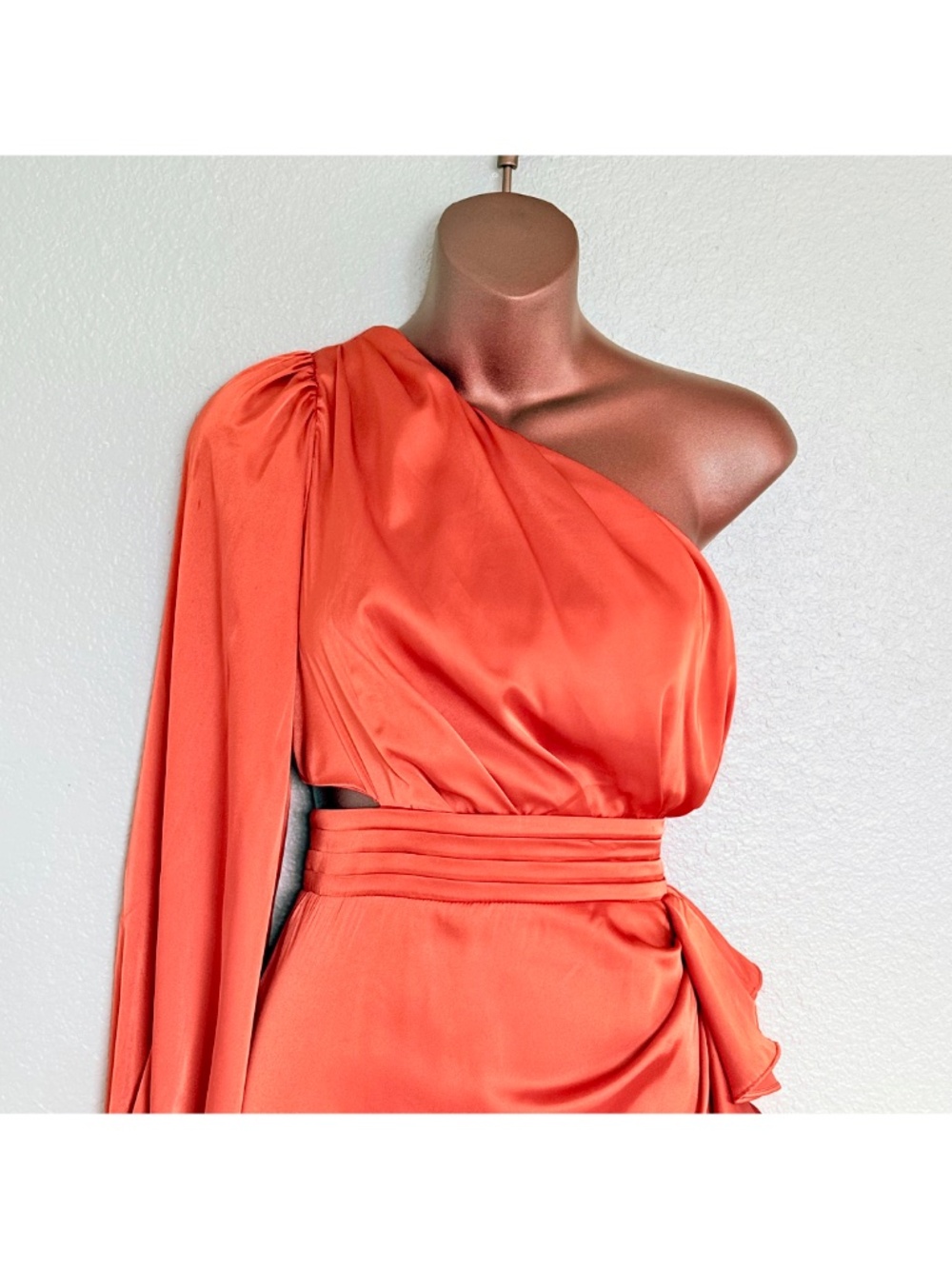 Sultry Flamenco Orange Satin One Shoulder Cutout Ruffle Formal Gown Luxxel Sz M - Picture 4 of 17